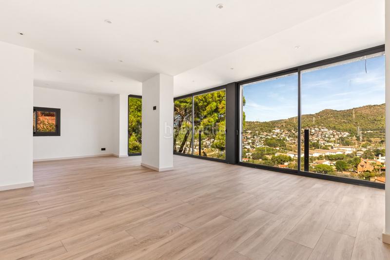 Foto 77ea3547-f34e-4e7c-928e-e13f2130c207. Haus mit heizung parking pool in La Miranda-Can Candeler Sant Just Desvern