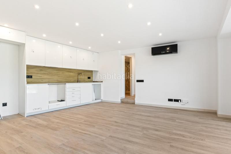 Foto fad39869-23fc-419b-9bc1-1ee119cf5eff. Haus mit heizung parking pool in La Miranda-Can Candeler Sant Just Desvern