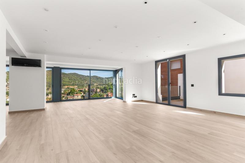 Foto 8101c472-203d-4cbb-a7ba-a178f587af58. House with heating parking pool in La Miranda-Can Candeler Sant Just Desvern