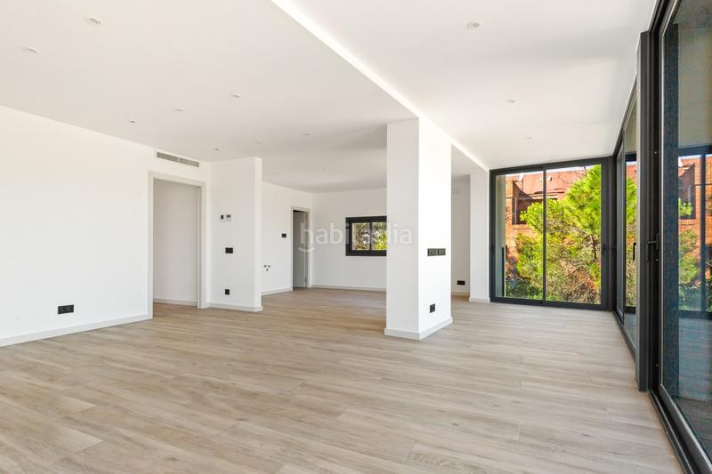 Foto d5ee408c-dea5-4af4-bec7-dfebbd8f0c98. Maison avec chauffage parking piscine dans La Miranda-Can Candeler Sant Just Desvern