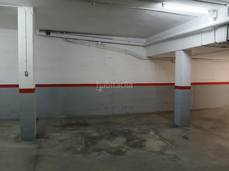 Foto 6c1d40d4-e869-44b4-82e3-38e3d9423754. Aparcament cotxe a El Coll Sant Cugat del Vallès