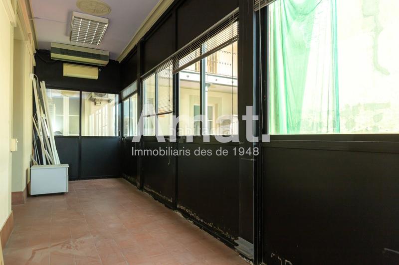 Foto 59a2e781-05d9-428d-bc02-a0fccfe24e41. Miete büro in Gòtic Barcelona