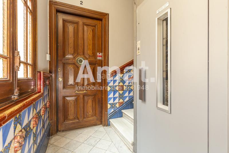 Foto 826712e2-780d-468c-abea-e49794c9302e. Miete büro in Gòtic Barcelona