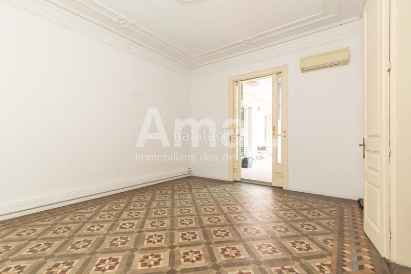 Foto 5e48bc87-a083-4ac4-b98f-5f9b6d6072aa. Rent office space in Gòtic Barcelona