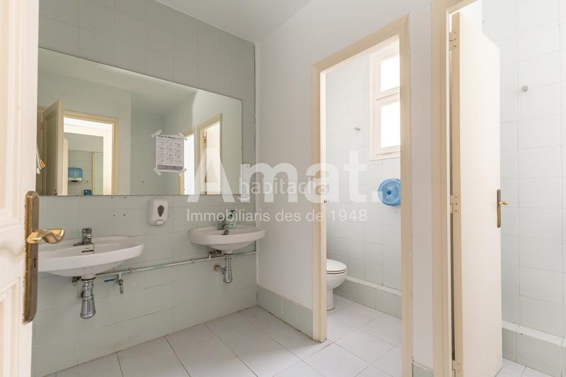 Foto 7a9c64b5-387d-4978-b618-c76e9b2edfb0. Rent office space in Gòtic Barcelona