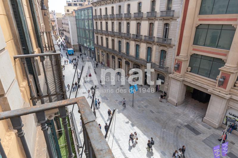 Foto 24ee5639-c424-4ba7-ab6a-09b12ebe6fcd. Alquiler oficina en Gòtic Barcelona