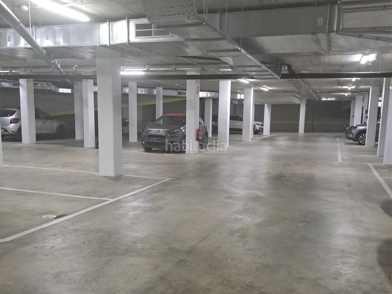 Foto 95415f0c-3b6d-4497-b212-b9cc2032069a. Parking coche en Roses-Castellbell Sant Feliu de Llobregat