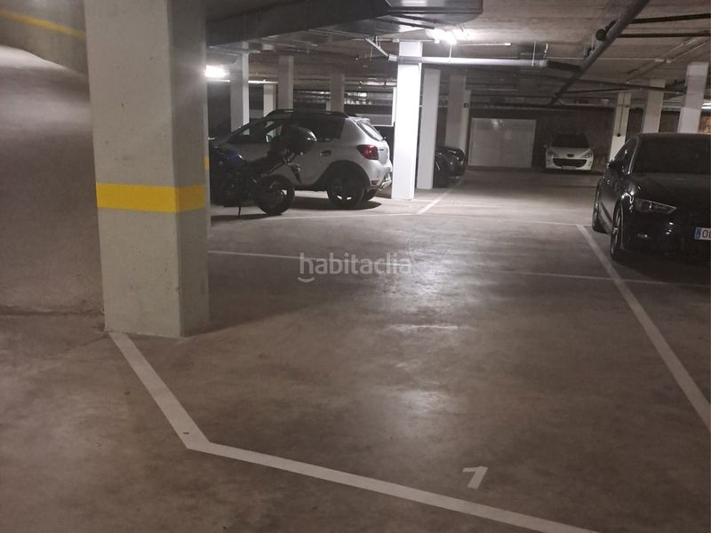 Foto 98d46319-b347-46d4-8662-fa87c253286c. Car parking in Roses-Castellbell Sant Feliu de Llobregat