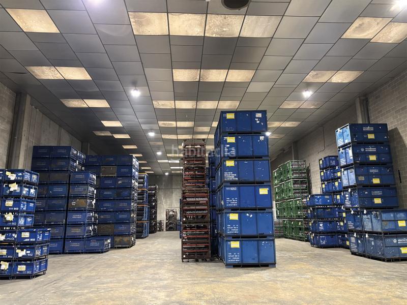 Foto a2d56d18-664d-4c81-a3df-3714a6387453. Lloguer nau industrial a Castellbisbal