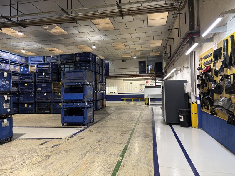 Foto a63dae00-ae47-4bb4-80d4-7f95fbe5b1d8. Lloguer nau industrial a Castellbisbal