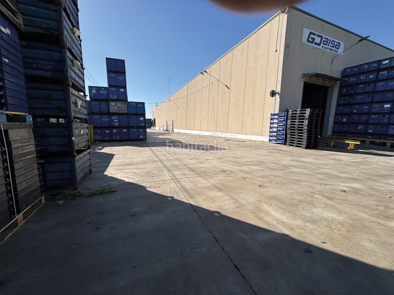 Foto bf3f94d5-daa9-407a-8131-96faec4c560a. Lloguer nau industrial a Castellbisbal