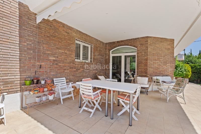 Foto 15d96339-845b-486b-a38d-d5756dc0a4a1. Casa amb calefacció aparcament piscina a Valldoreix Sant Cugat del Vallès