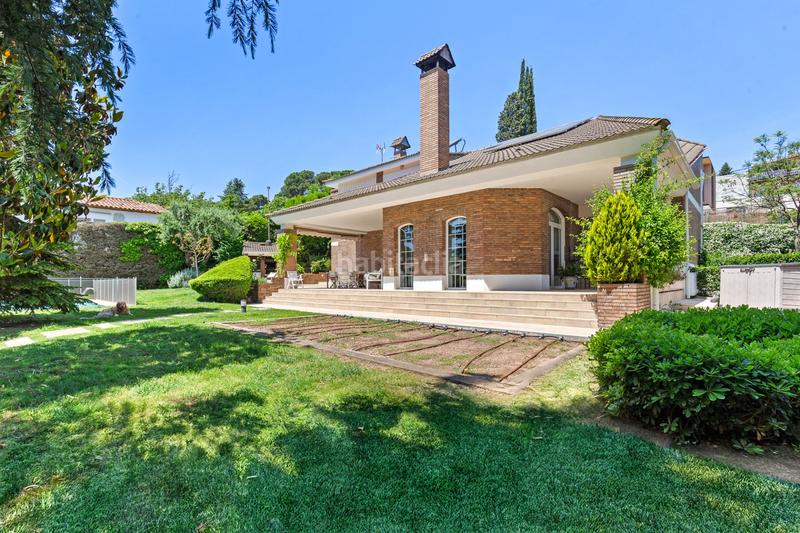 Foto 6f31b2d1-54ff-4ccd-90b3-274a75bd490f. Casa amb calefacció aparcament piscina a Valldoreix Sant Cugat del Vallès