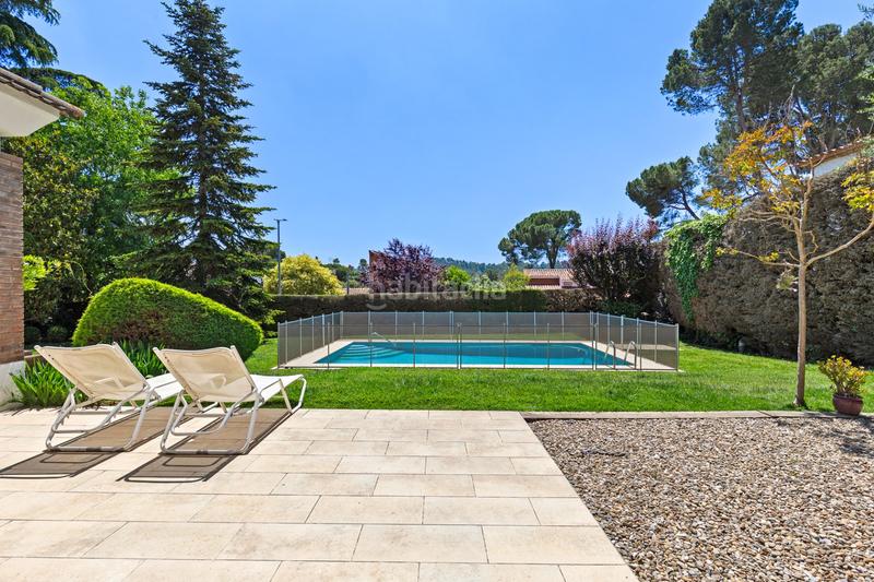 Foto dcd2a8f6-81d9-4787-8695-cb1aa4ae7ba9. Casa amb calefacció aparcament piscina a Valldoreix Sant Cugat del Vallès