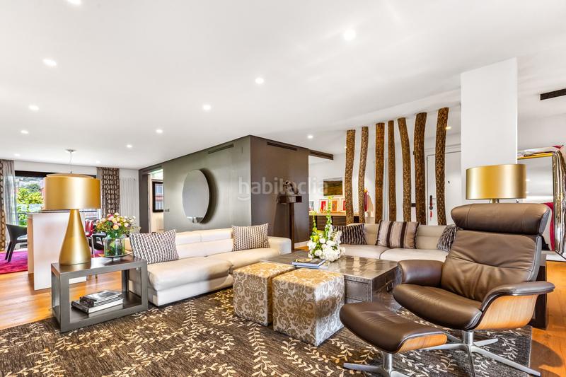 Foto 2d19e1d6-7fd5-40d0-952a-3408792ff065. Pis amb calefacció aparcament piscina a Sant Gervasi - Bonanova Barcelona