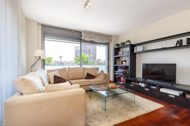 Foto 6c6a204d-e81f-445c-8eb3-f414795a844a. Appartamento con riscaldamento parcheggio in Can Clota Esplugues de Llobregat