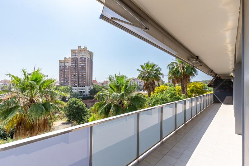 Foto 4c0d0a0c-3990-4e11-997d-7b85f78c3e53. Etagenwohnung mit heizung parking in Can Clota Esplugues de Llobregat