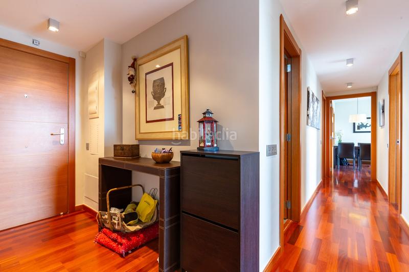 Foto ae2a47ec-226c-4c94-b8de-7c292ea58b63. Flat with heating parking in Can Clota Esplugues de Llobregat