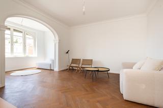 Miete Etagenwohnung  Diagonal