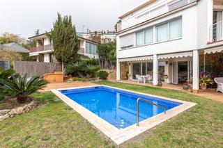 Location Rez-de-chaussée  De la mestra dolors barceló