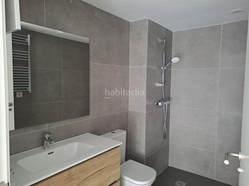 Foto 1ec5a026-5d61-4c00-ace1-0ee7437a4188. Location appartement avec chauffage parking dans Roses-Castellbell Sant Feliu de Llobregat