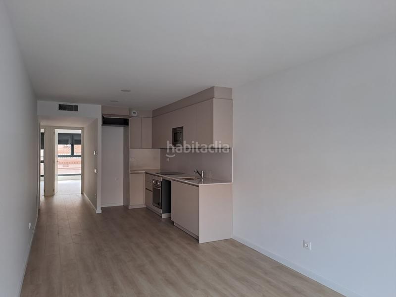 Foto ba028ae2-1119-41e1-8c24-d69c672c9f88. Miete etagenwohnung mit heizung parking in Roses-Castellbell Sant Feliu de Llobregat