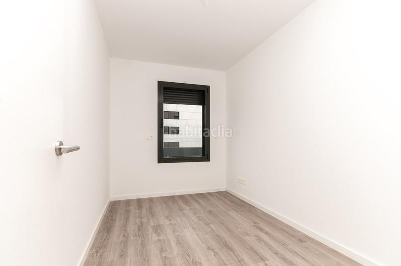 Foto 29b32f67-6d0d-4024-a855-c166b848e000. Rent ground floor with heating parking pool in Mas Lluí - Els Miralls Sant Just Desvern