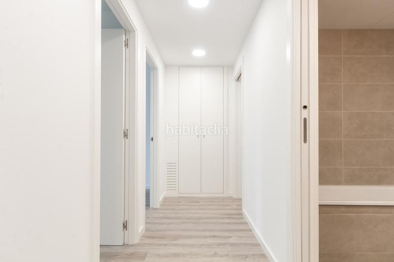 Foto 2ba45fc6-72bd-4f5a-badb-a82d5a664aa1. Rent ground floor with heating parking pool in Mas Lluí - Els Miralls Sant Just Desvern