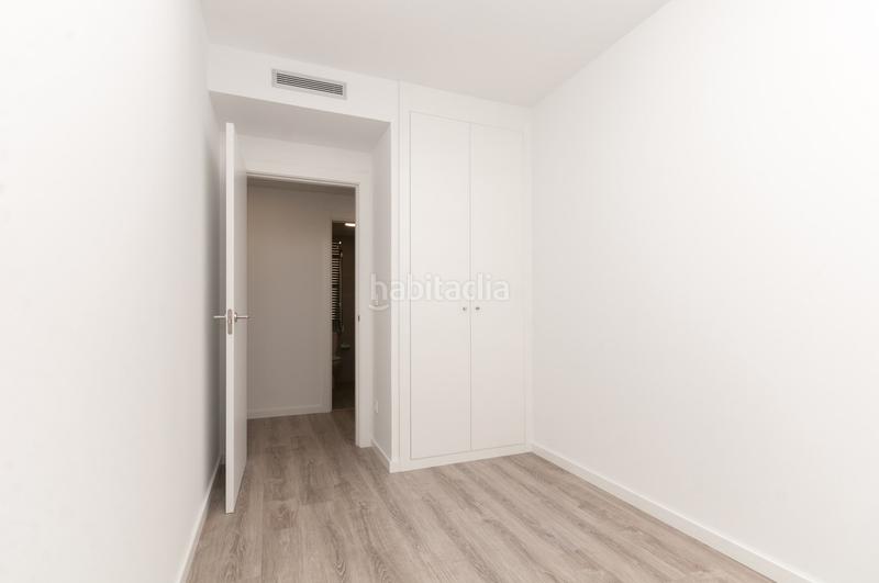 Foto 6a884123-b06a-44b6-8e53-be4603e99f94. Rent ground floor with heating parking pool in Mas Lluí - Els Miralls Sant Just Desvern