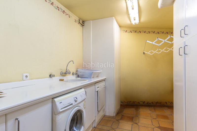 Foto 2c71a1c0-e482-4edc-bf60-ce840a520156. Lloguer casa amb calefacció aparcament piscina a Sant Cugat del Vallès