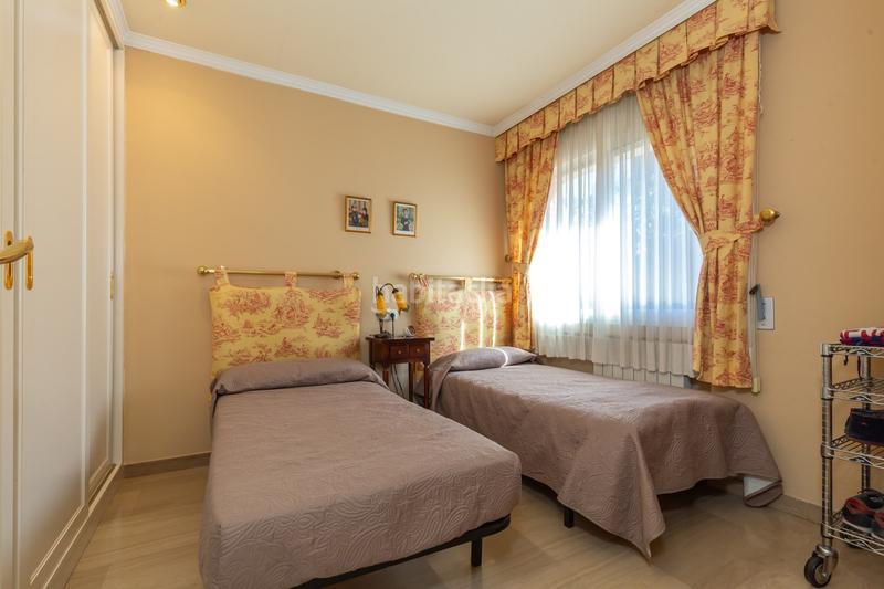 Foto 2c9ba0bc-59b7-4328-9f7f-6ca9cd9851cd. Rent house with heating parking pool in Arxiu Sant Cugat del Vallès