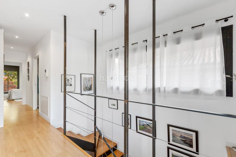 Foto 88114ad4-39bb-4388-8169-ac885b04d00b. Casa con riscaldamento parcheggio piscina in Mira-sol Sant Cugat del Vallès