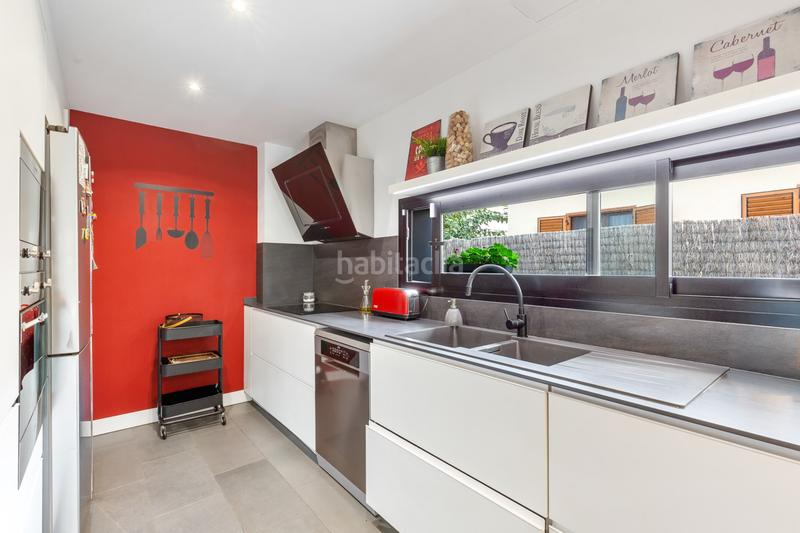 Foto bfbef598-f1b8-4856-8646-42148577c415. Haus mit heizung parking pool in Mira-sol Sant Cugat del Vallès