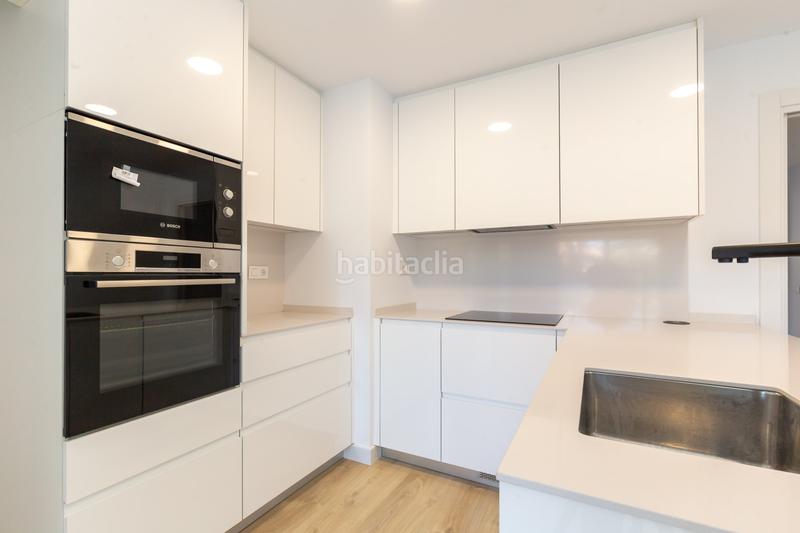 Foto 15609d72-4862-4571-bfab-1446d900e5ad. Miete etagenwohnung mit heizung parking in Centre Esplugues de Llobregat