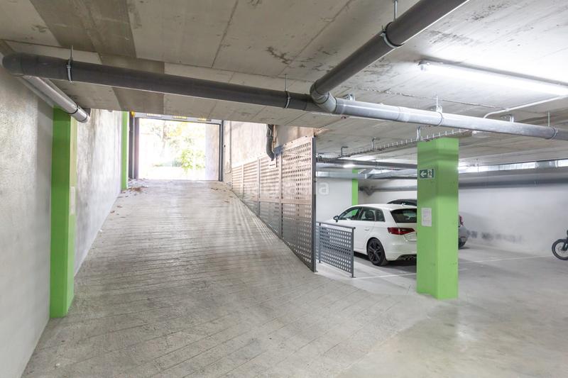 Foto 8bc33f22-3035-4d31-b5af-d8088d2b607e. Miete etagenwohnung mit heizung parking in Centre Esplugues de Llobregat