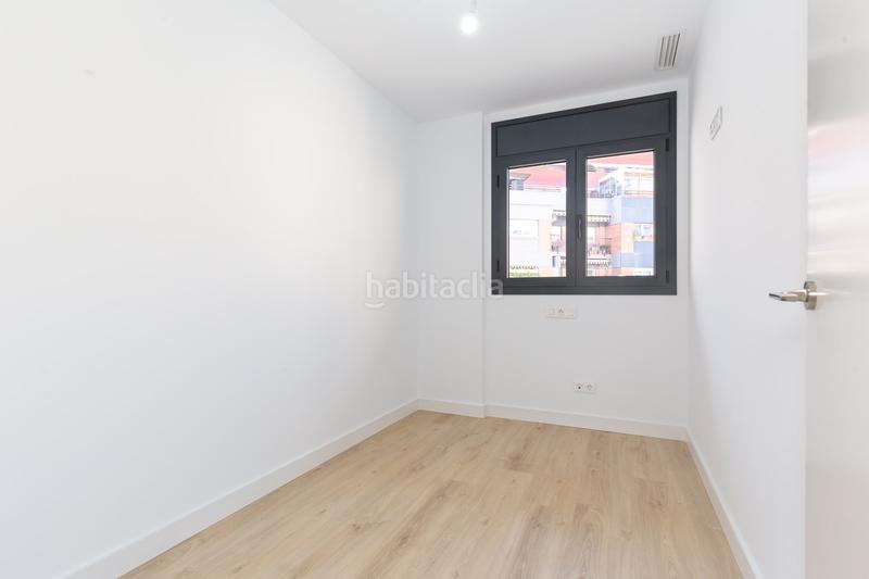 Foto 679ca908-3b84-4d8c-a924-cb7a3bf15ac4. Lloguer pis amb calefacció aparcament a Centre Esplugues de Llobregat