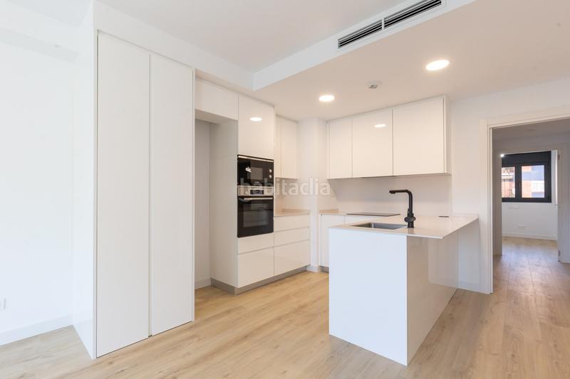 Foto 8abf2755-b212-4cc5-bdde-9da53018f295. Lloguer pis amb calefacció aparcament a Centre Esplugues de Llobregat