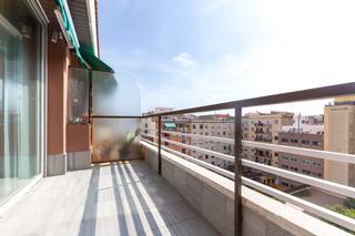 Rent Penthouse  De los castillejos