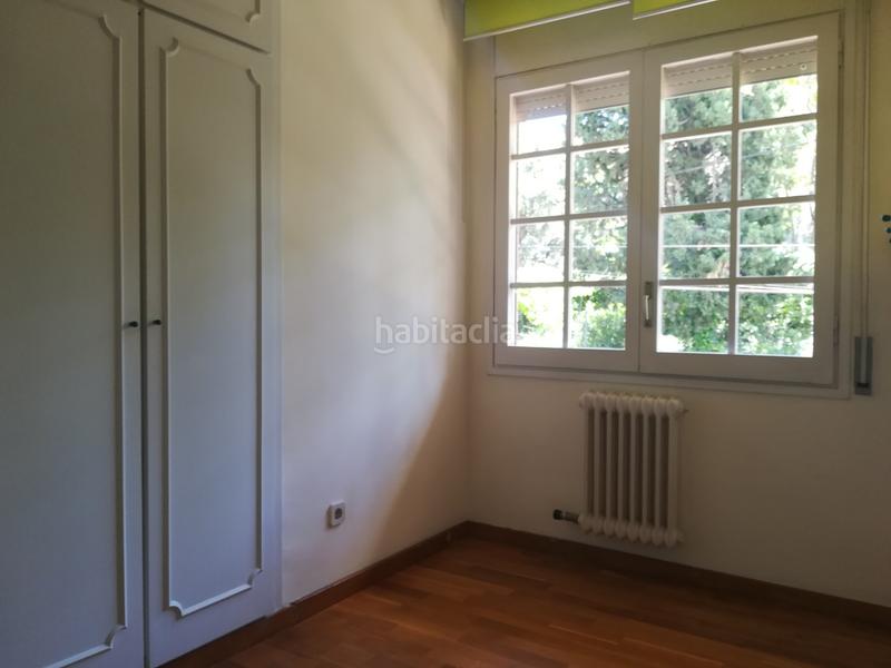 Foto 053e1815-caba-4058-89db-0b7475a2c488. Casa adosada en Eixample Sant Cugat del Vallès