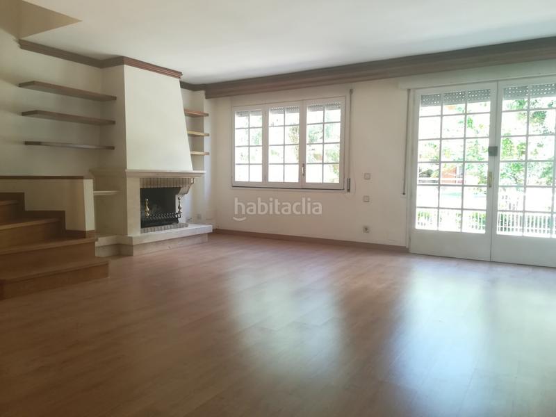 Foto 6d373edc-4c2d-4464-9422-05c5e4513824. Semi detached house with heating parking in Eixample Sant Cugat del Vallès