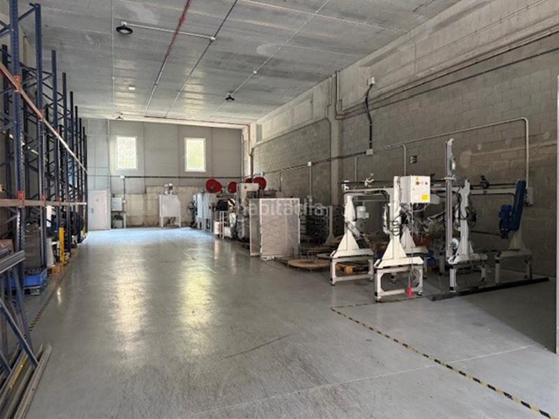 Foto b23c470e-45d2-4130-8372-2d65a8ffb5db. Location bâtiment à usage industriel dans Can Calders Sant Feliu de Llobregat