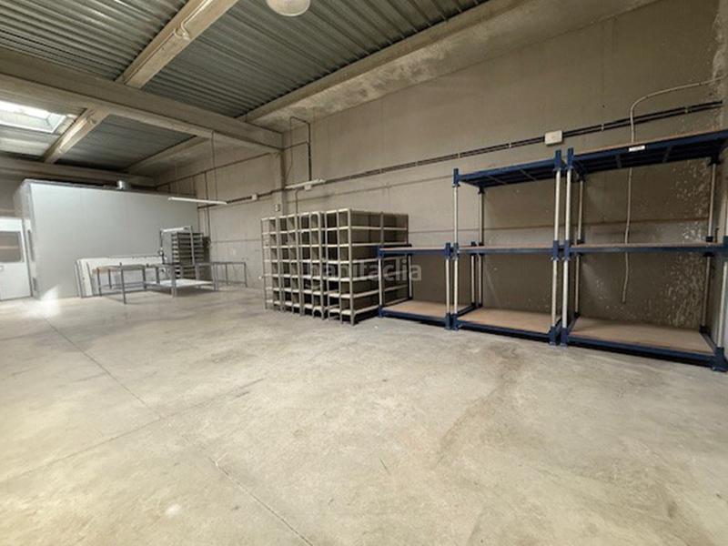 Foto f21fd022-c85d-4dde-95d4-c4813f8a98fe. Location bâtiment à usage industriel dans Can Calders Sant Feliu de Llobregat