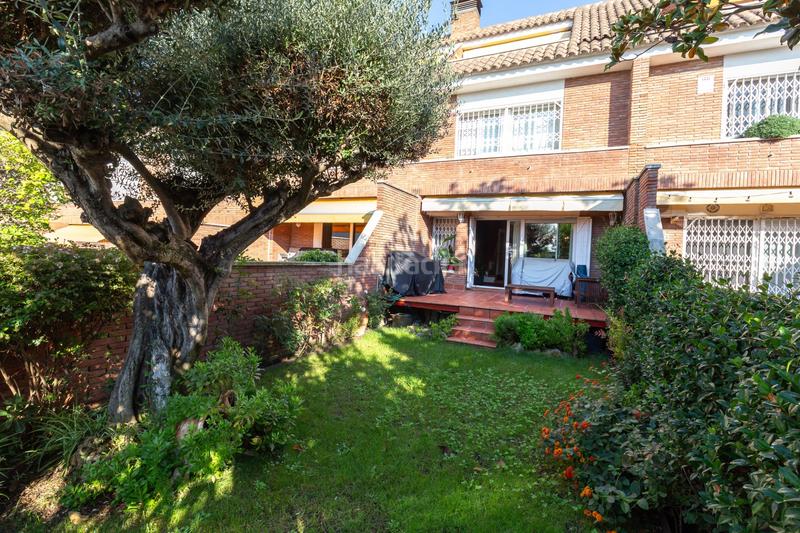 Foto 2f53a35b-41cc-4d4d-9ae1-2b615377ea3f. Casa adosada en Roses-Castellbell Sant Feliu de Llobregat