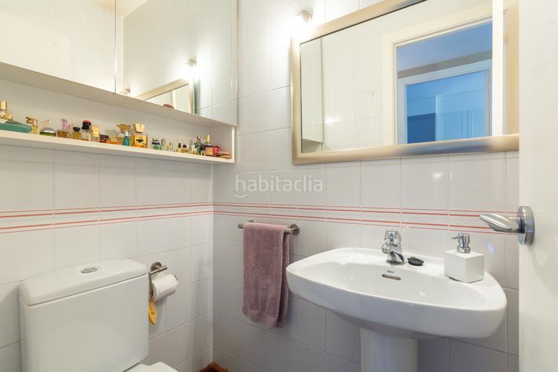 Foto 7839bed5-e01d-4ddf-aba5-6fa456ee3ee3. Casa adosada en Roses-Castellbell Sant Feliu de Llobregat