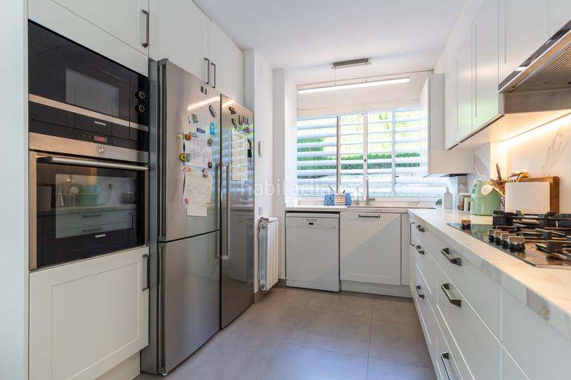 Foto 8a6696ef-879a-4416-b550-a52f34900307. Semi detached house with heating parking in Roses-Castellbell Sant Feliu de Llobregat