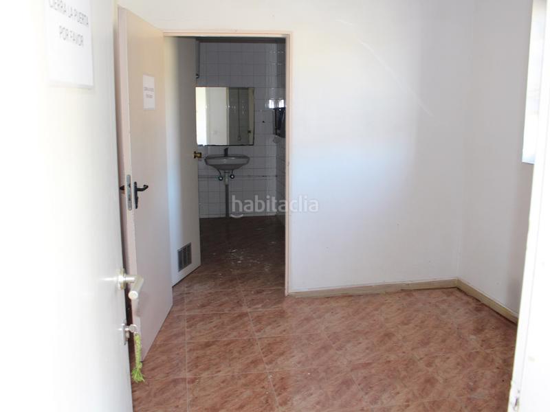 Foto 3ebc734e-fd19-4e7e-b6de-36e41afc43a6. Location bâtiment à usage industriel dans Mas Lluí - Els Miralls Sant Just Desvern