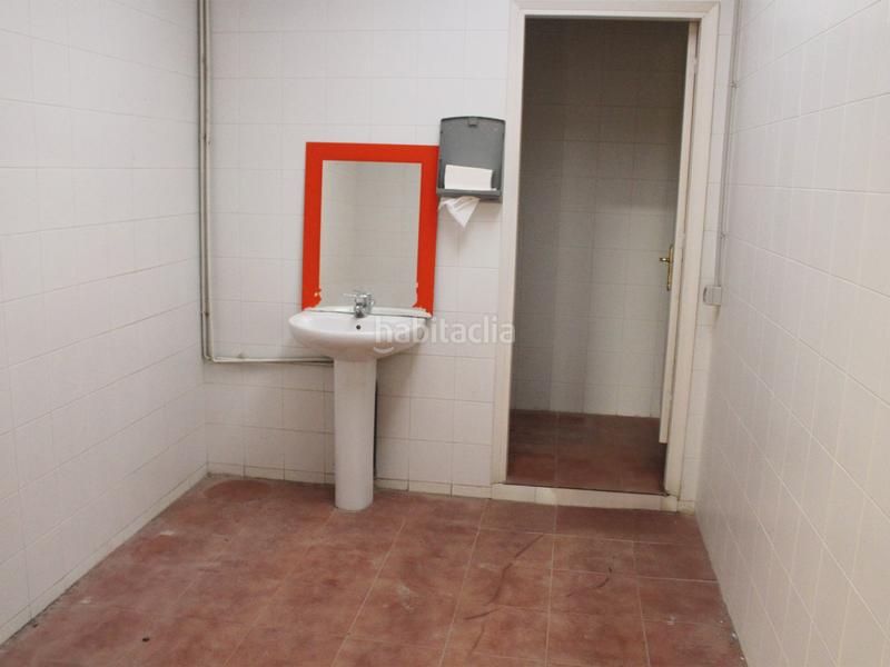 Foto 40ec6f3f-bdf3-4bb3-b507-95d9d6f4e762. Rent industrial building in Mas Lluí - Els Miralls Sant Just Desvern