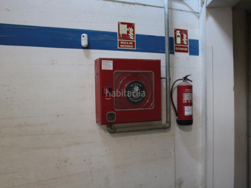 Foto 5d344f46-6743-406d-95a8-60ffdbbc35d7. Rent industrial building in Mas Lluí - Els Miralls Sant Just Desvern