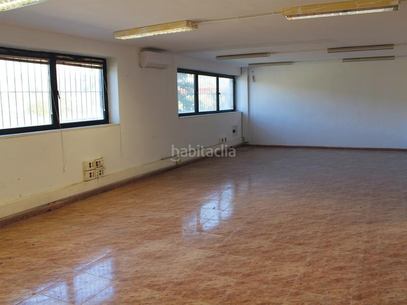Foto a6058d8d-e2ca-46ef-ae3d-edf0fafb58fd. Rent industrial building in Mas Lluí - Els Miralls Sant Just Desvern