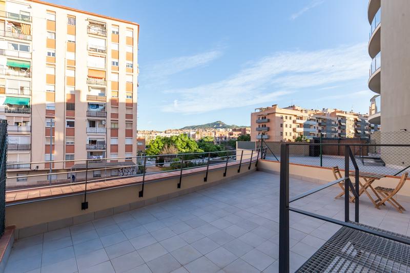 Foto 1861f694-aab7-456e-92b3-6483090cdd9a. Rez-de-chaussée avec chauffage parking dans Roses-Castellbell Sant Feliu de Llobregat